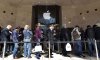 Paris-France-People-queue-002.jpg